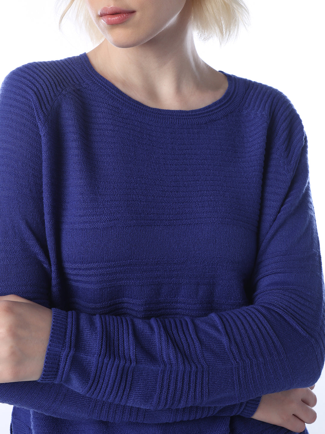 Structured Knitted Pullover - Blue