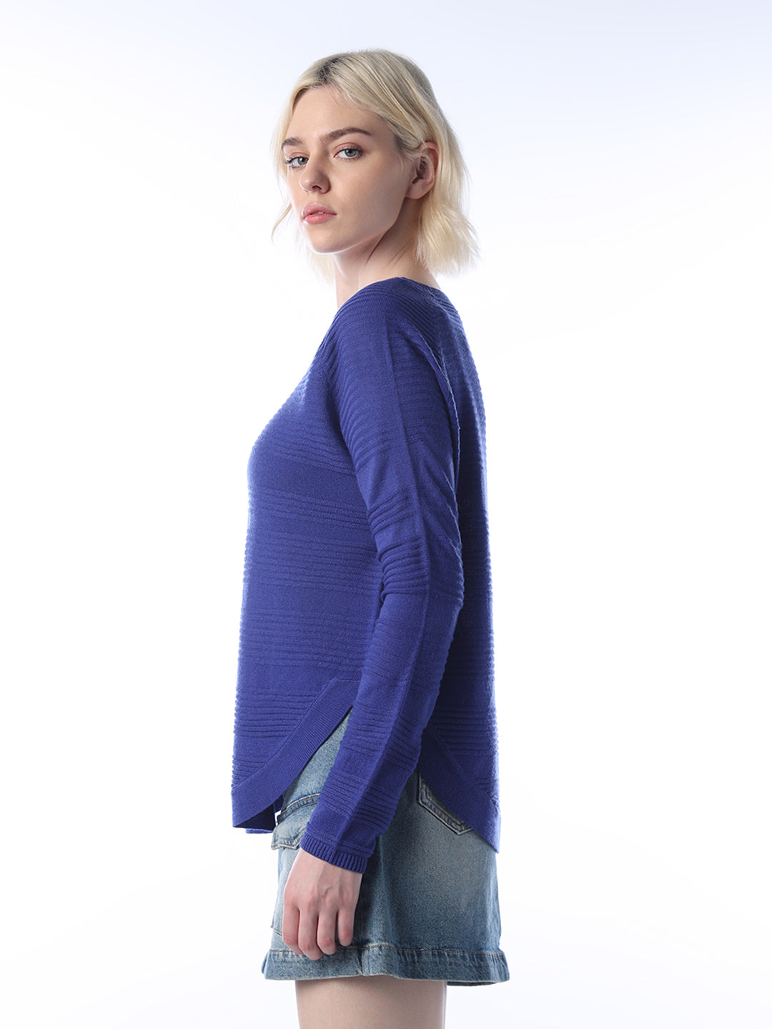 Structured Knitted Pullover - Blue