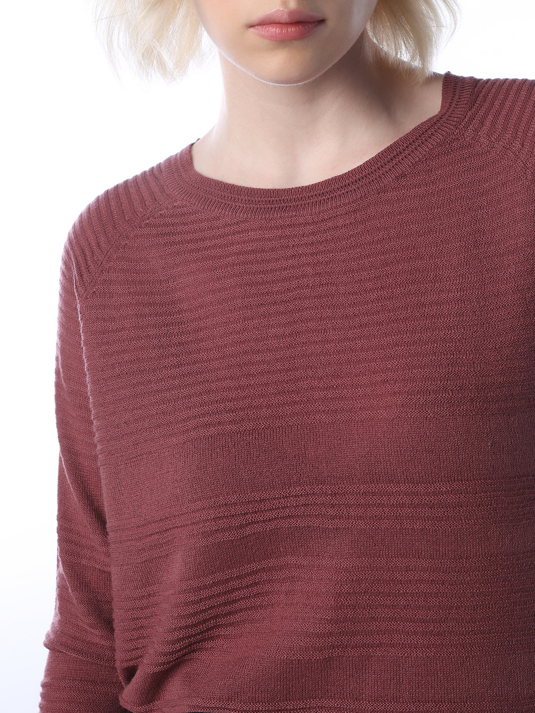 Structured Knitted Pullover - Brown