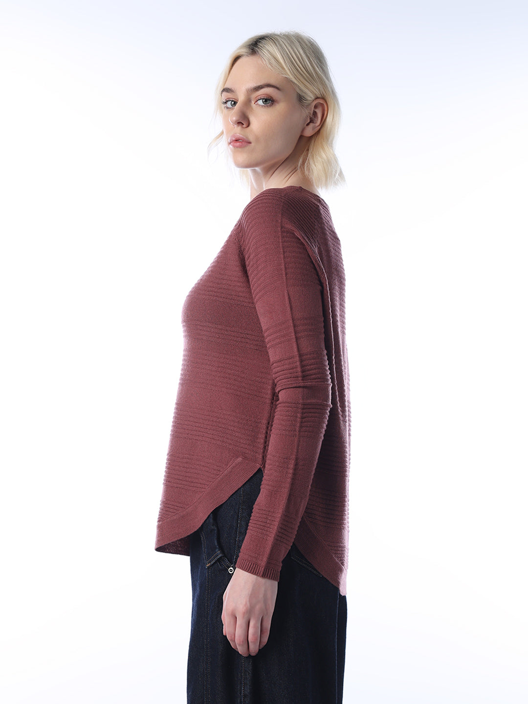 Structured Knitted Pullover - Brown