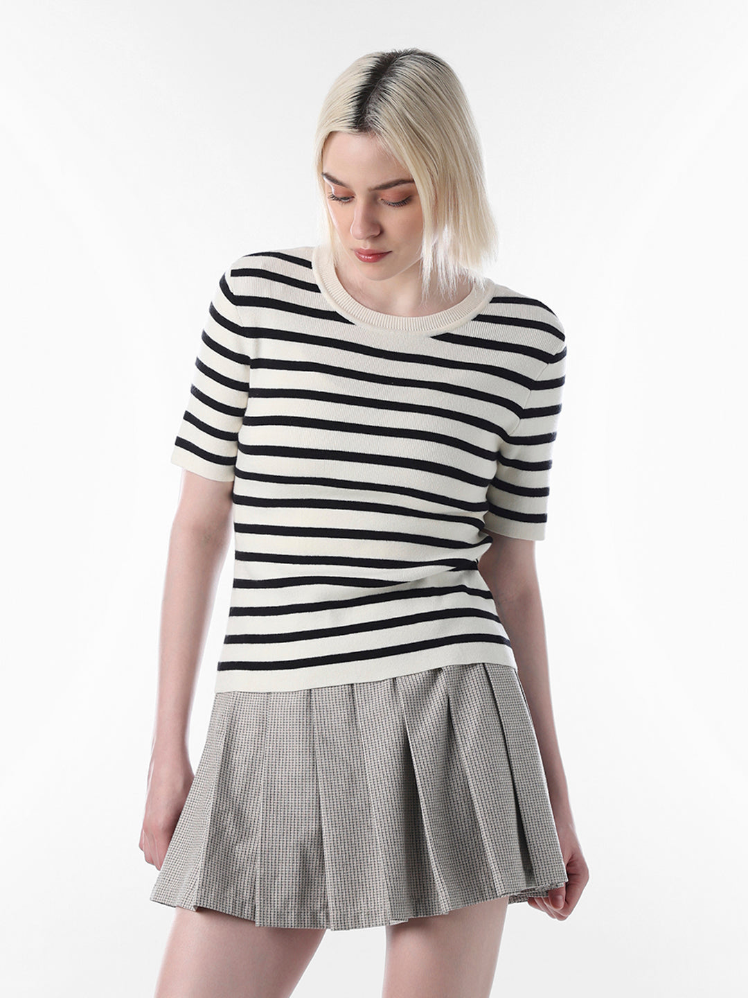 White Striped Fine Knit Pullover