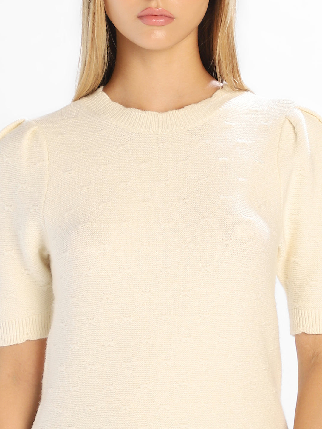Structured O-Neck Pullover