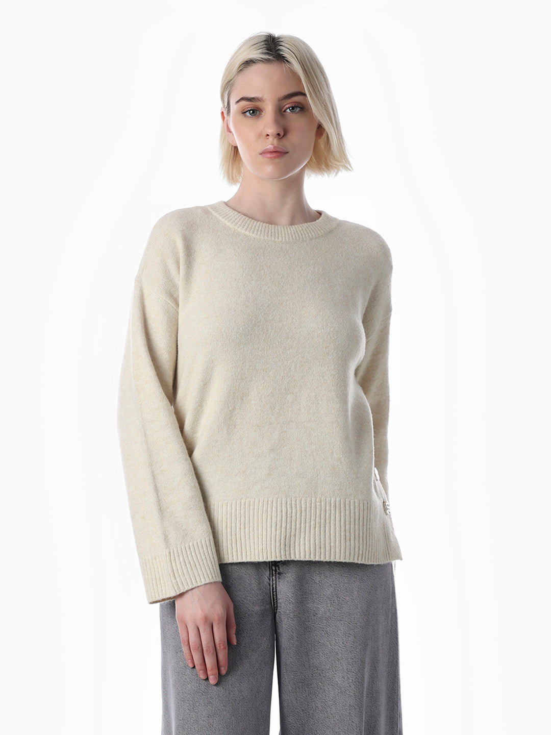 Cream O-Neck Pullover