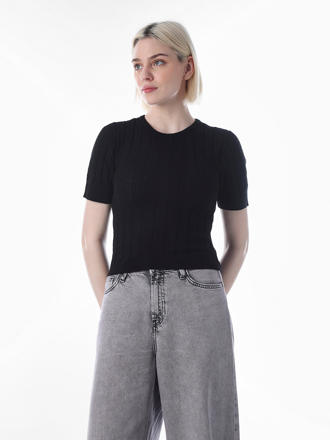 Black Fitted Ribbed Crop Top