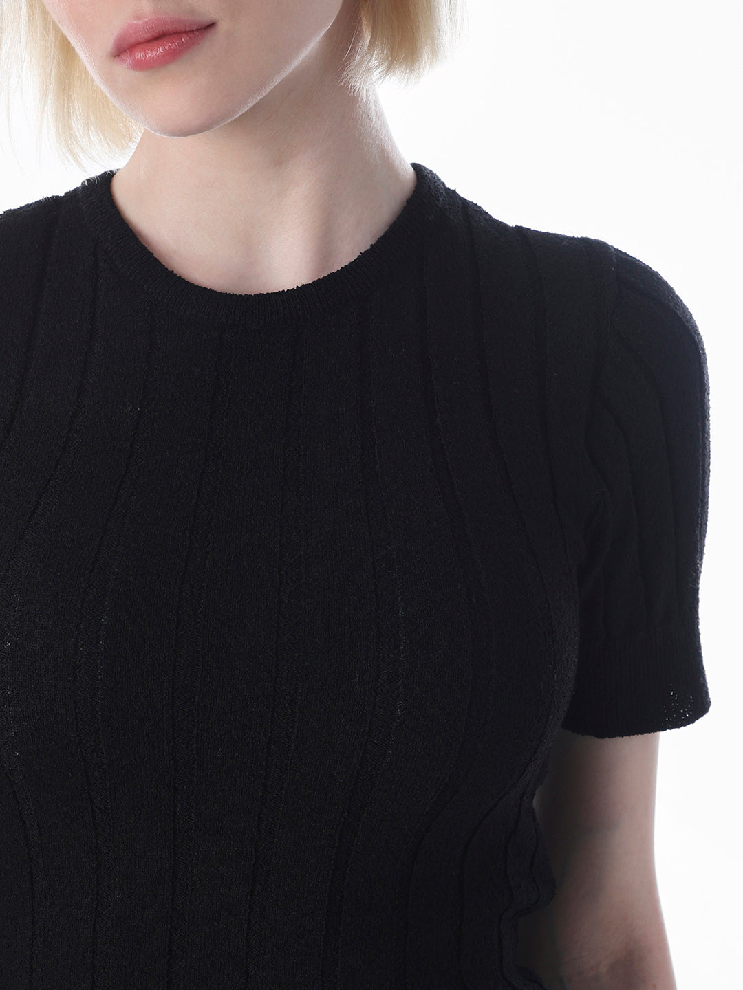 Black Fitted Ribbed Crop Top