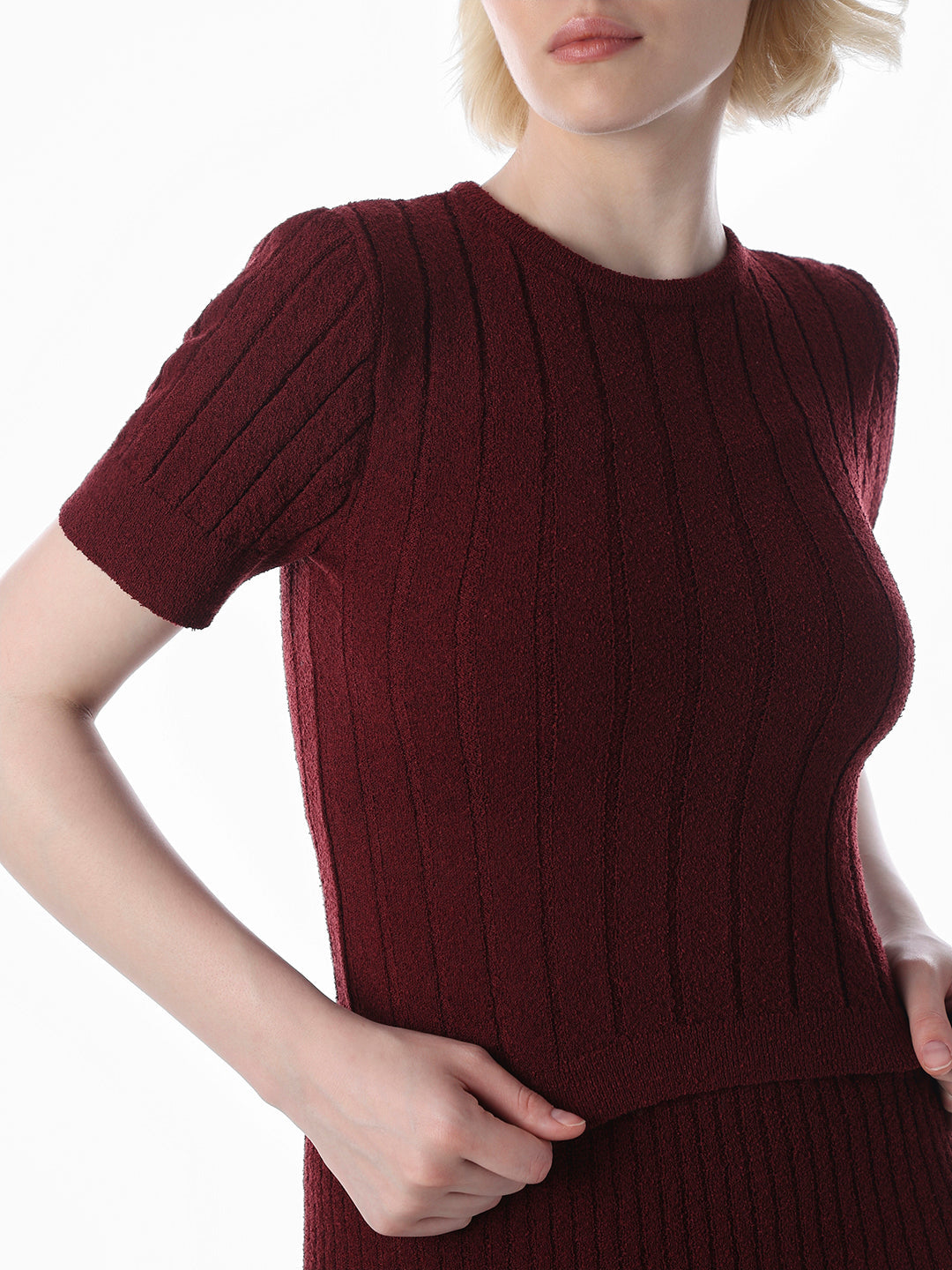 Maroon Fitted Ribbed Crop Top