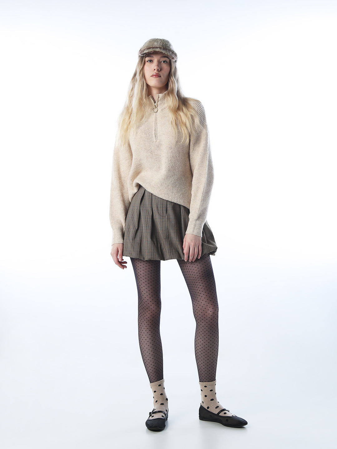 Zip-Up High Neck Pullover