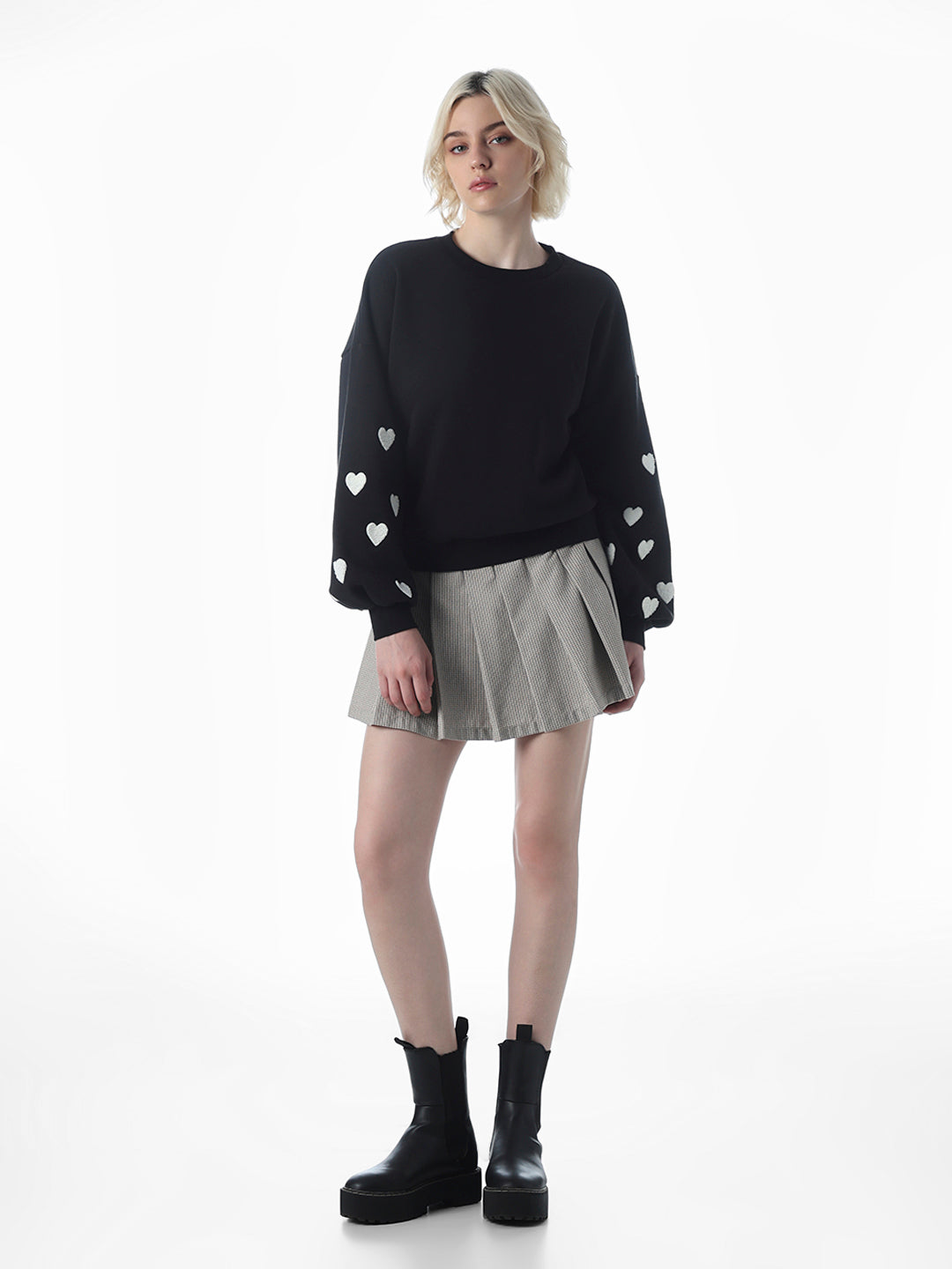 Black O-Neck Printed Sweatshirt