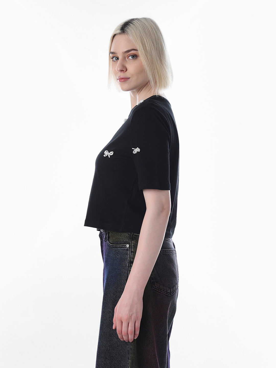 Black Pearl Motif Cotton T-shirt