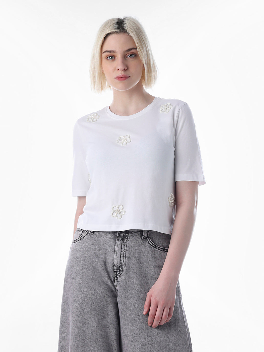 White Pearl Motif Cotton T-shirt