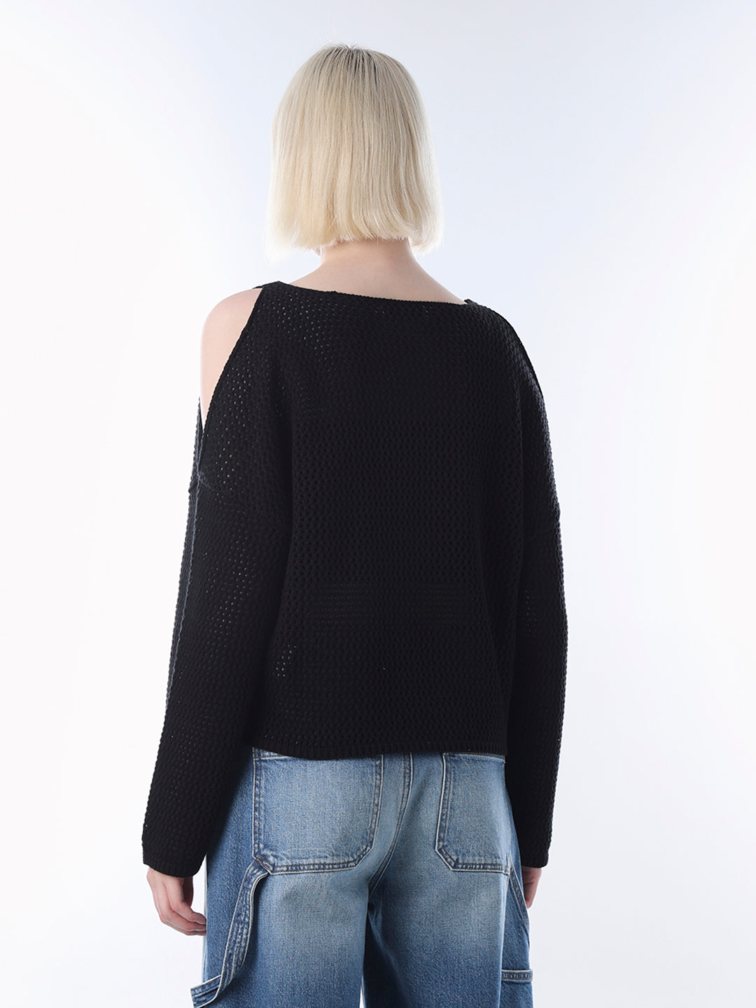 Black Cold Shoulder O-Neck Pullover