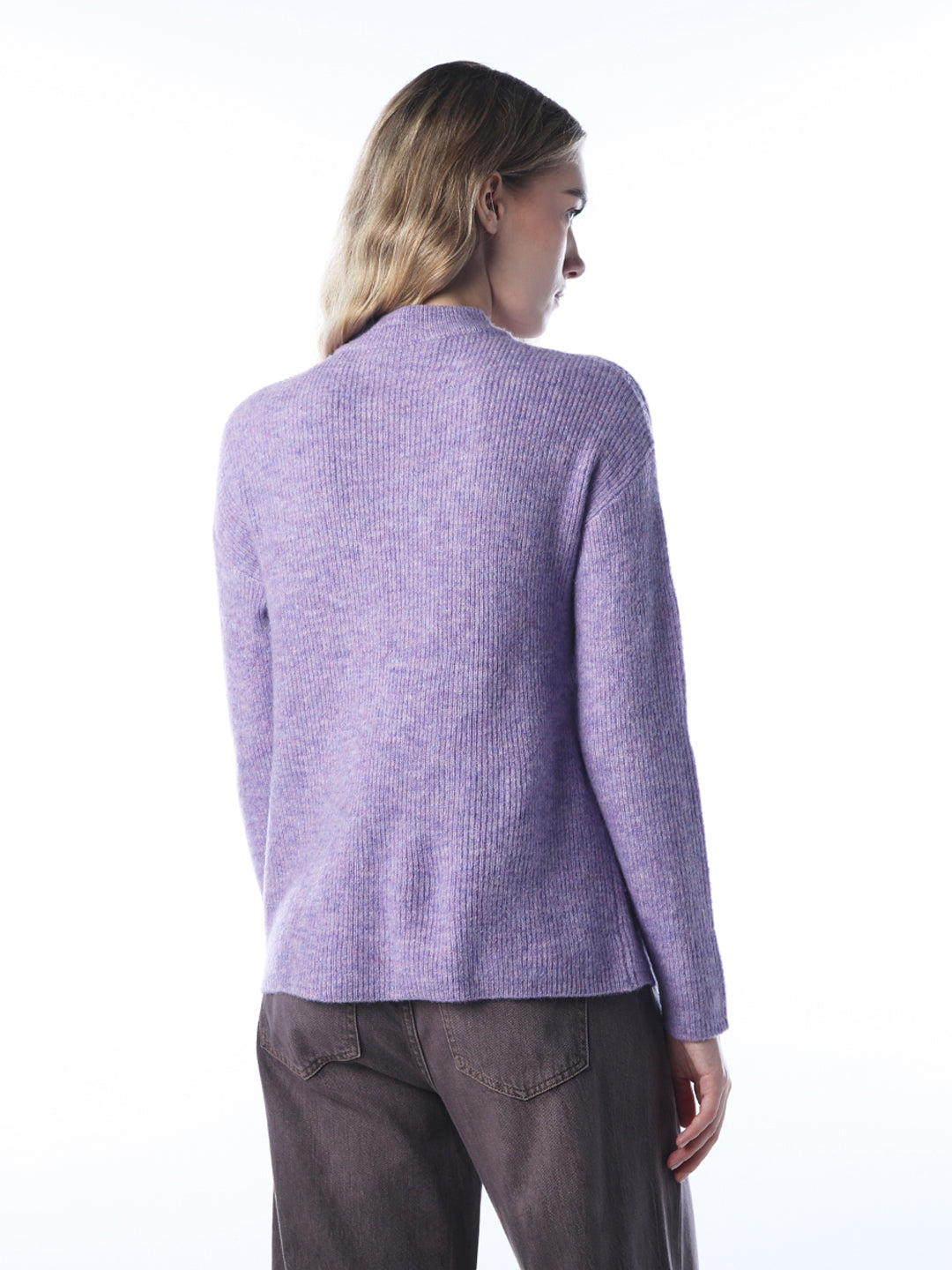 Cable-Knit O-Neck Pullover