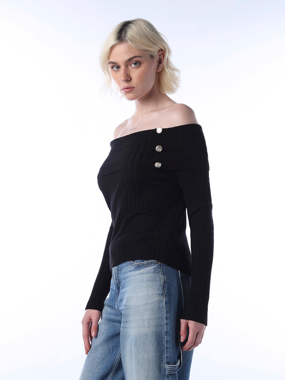 Fitted Off-Shoulder Ribbed Top - Black