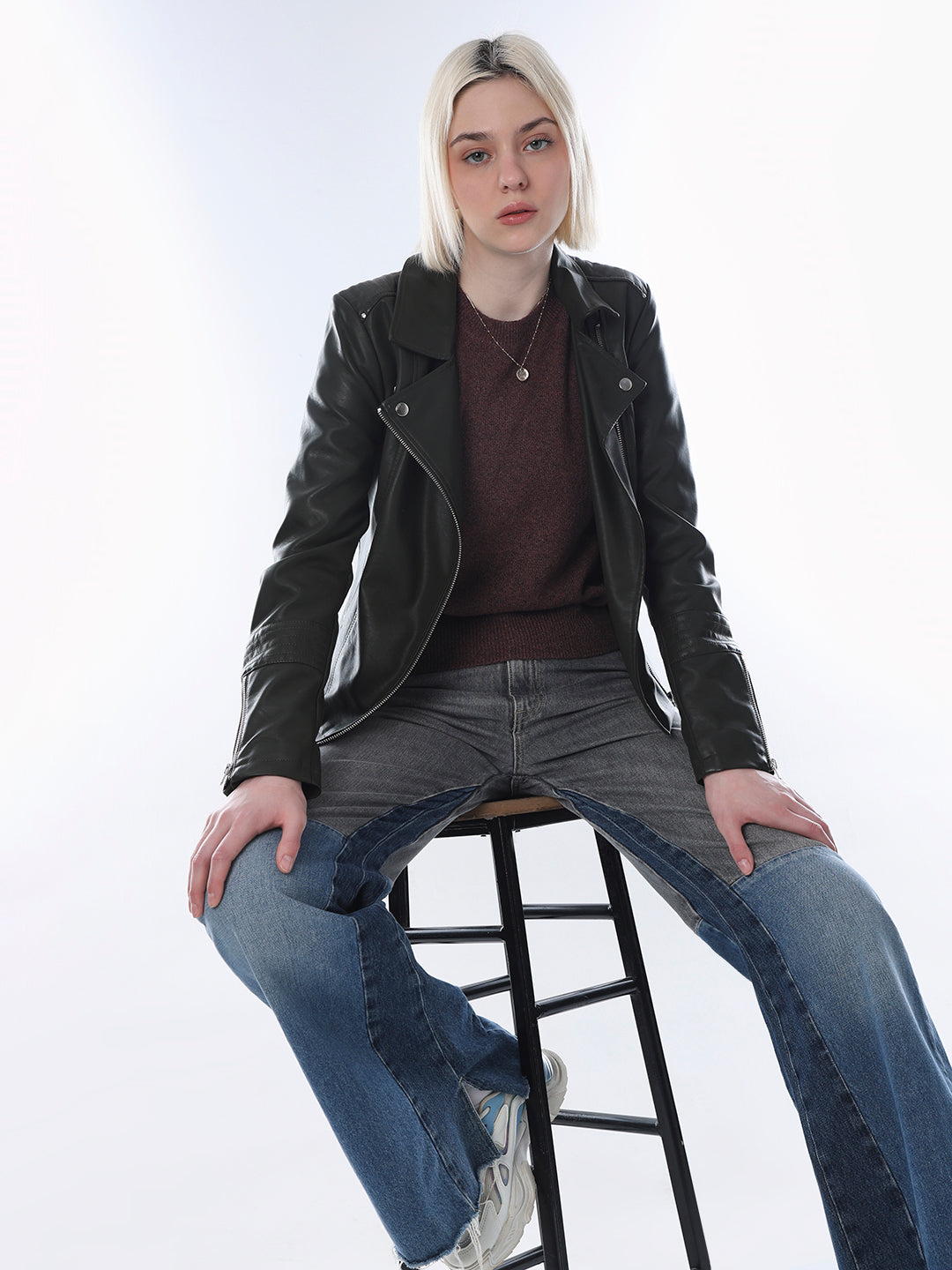 Dark Brown Knitted Pullover