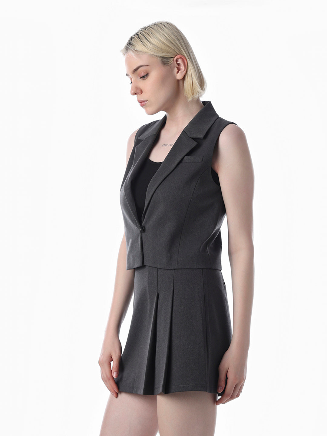 Black Tailored Sleeveless Waistcoat