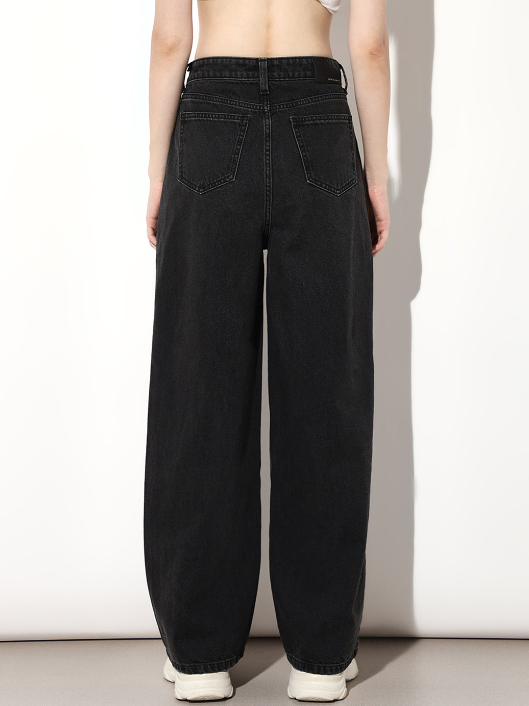 Black High Rise Straight Fit Jeans
