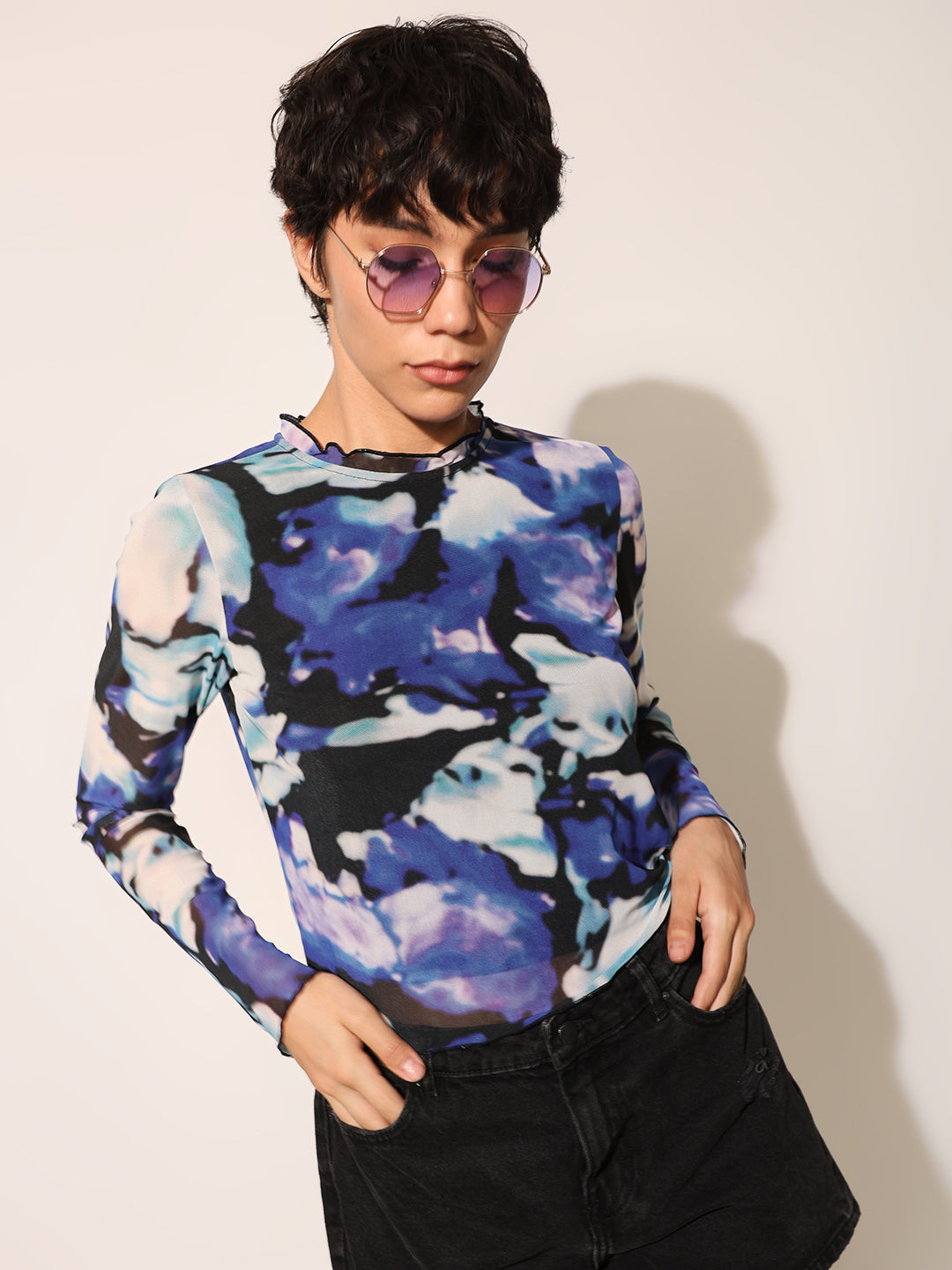Blue Printed Cropped Mesh Top