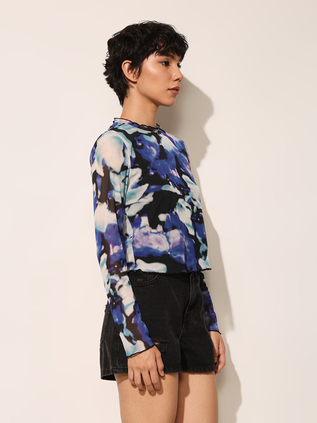 Blue Printed Cropped Mesh Top