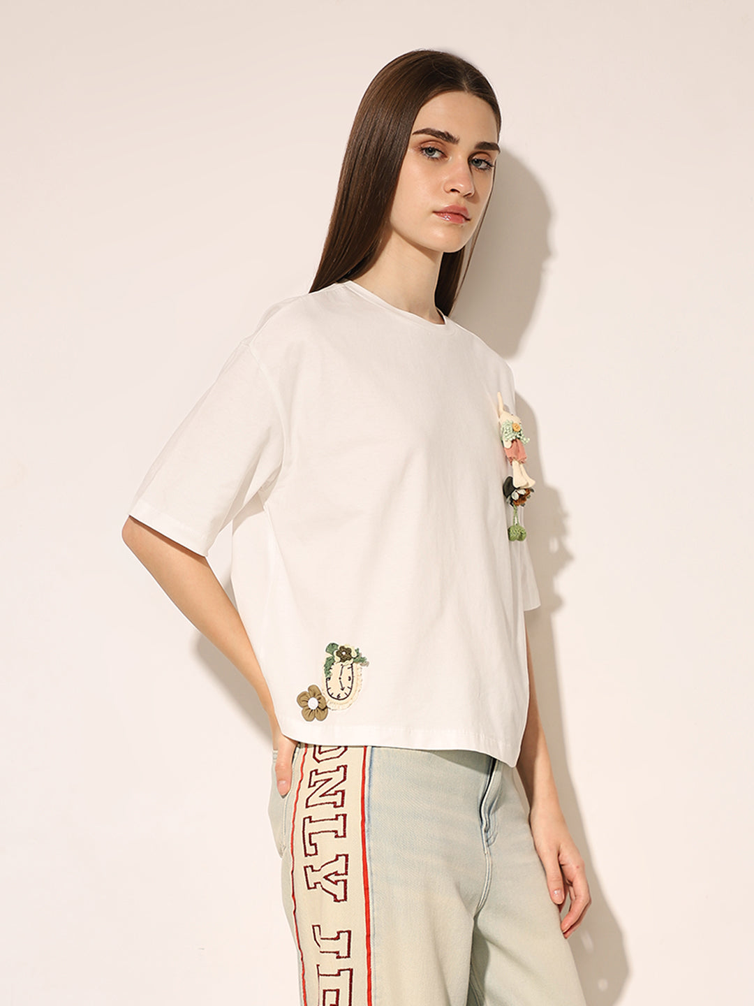 White Applique Boxy Fit T-shirt
