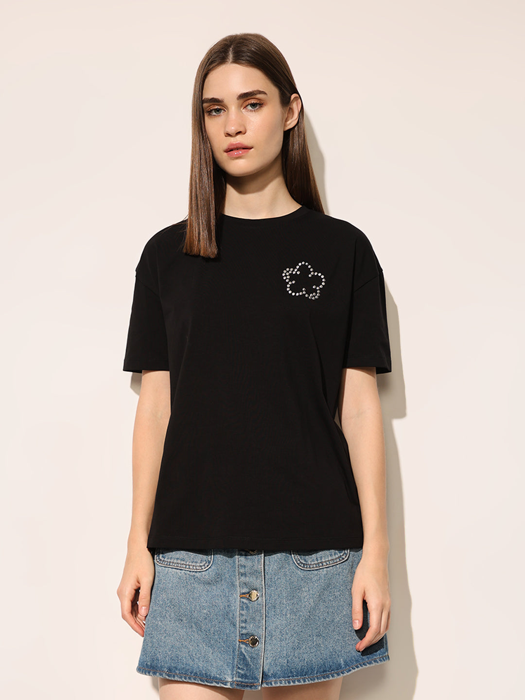 Black Motif Detail T-shirt