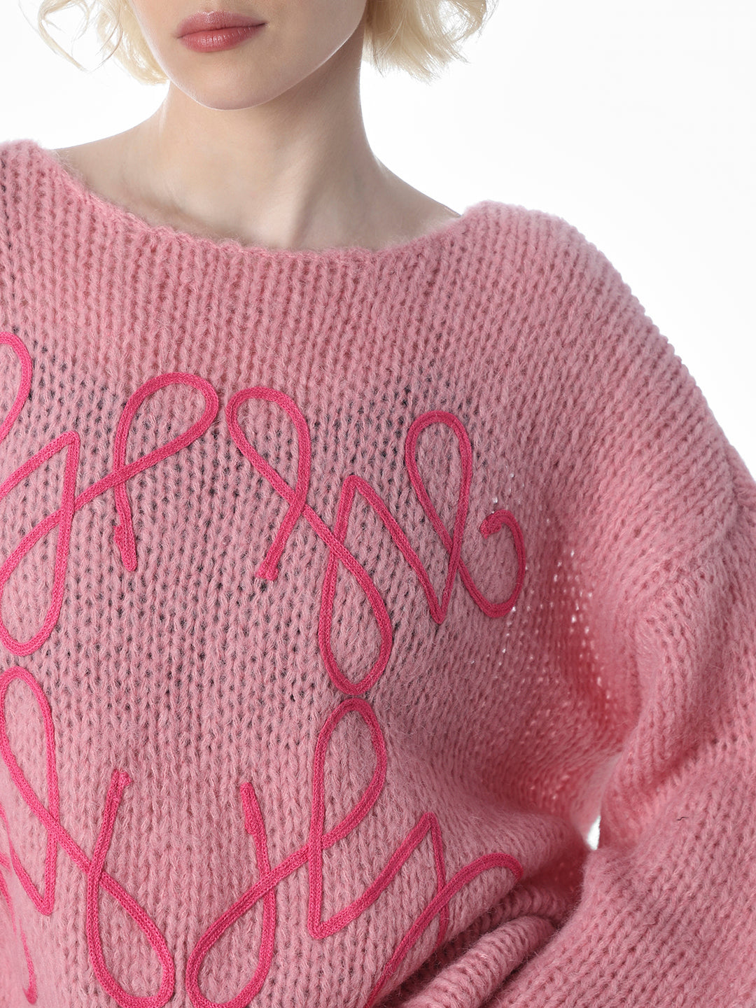 Pink Embroidered O-Neck Pullover