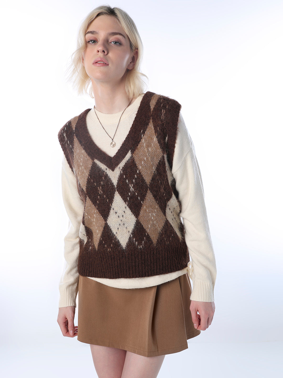 Check V-Neck Sweater Vest - Brown