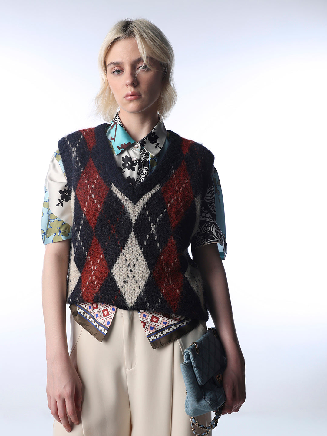 Check V-Neck Sweater Vest - Red