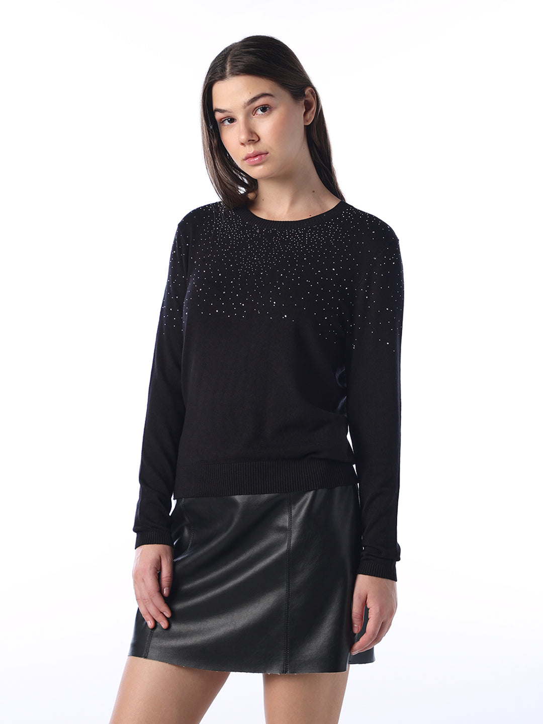 O-Neck Embellished Pullover