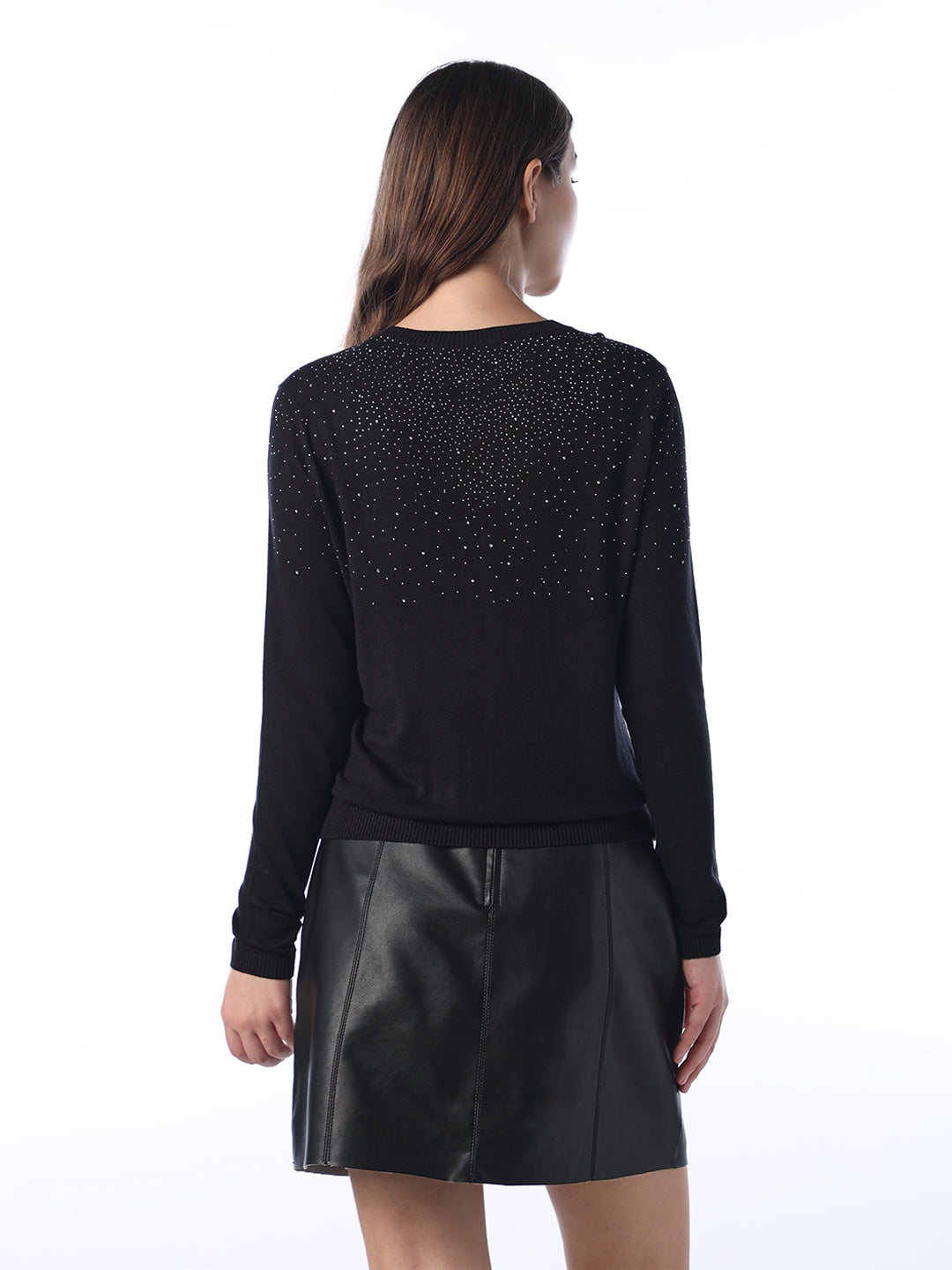 O-Neck Embellished Pullover