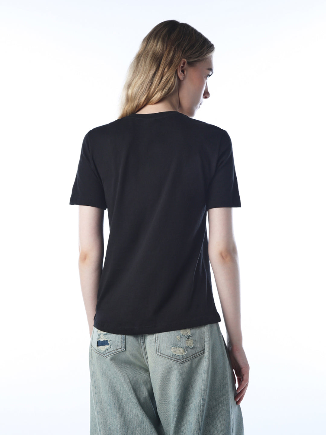 Black Floral Appliqué T-shirt