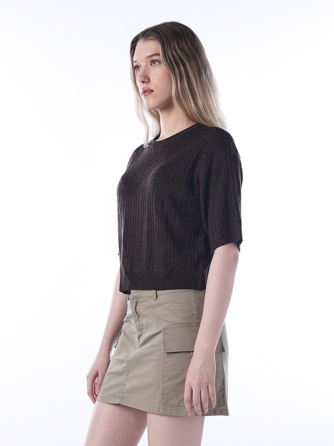 Fine-Knit O-Neck Pullover