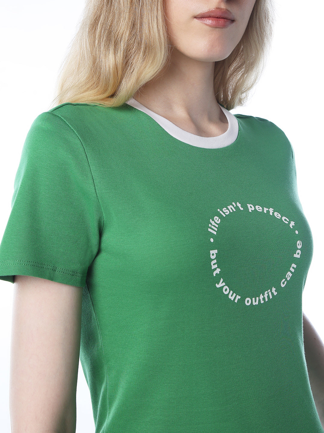 Short Text Print T-shirt