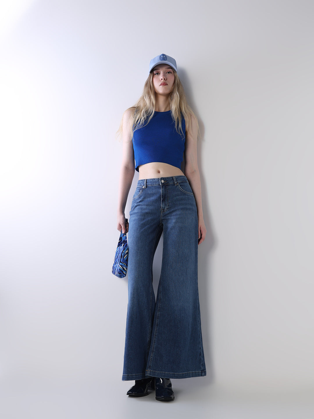 Flared High Rise Jeans - Medium Blue
