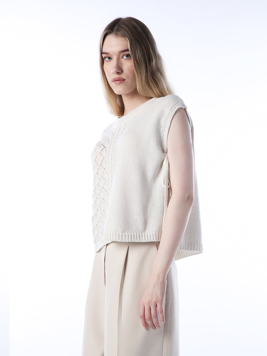 Tie-Detail Cable Knit Pullover