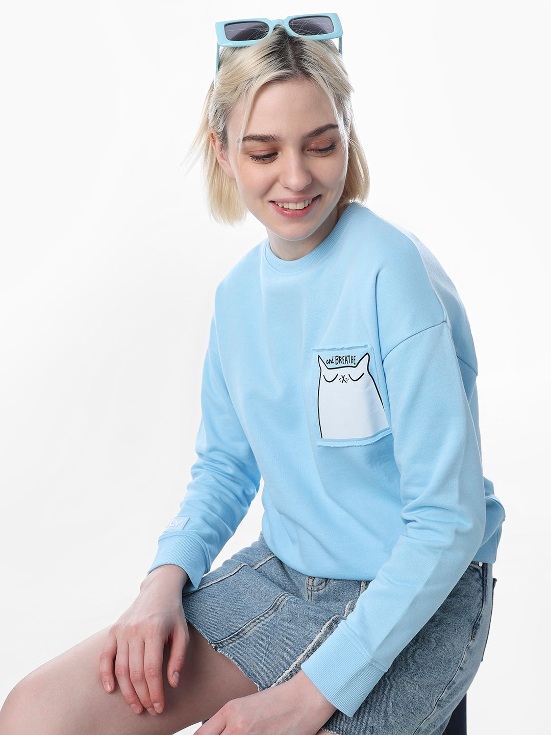 Blue Printed Regular Fit Sweatshirt