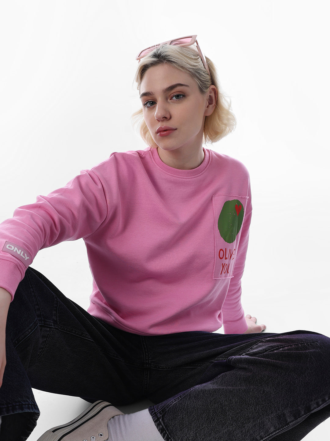 Pink Printed Regular Fit Sweatshirt