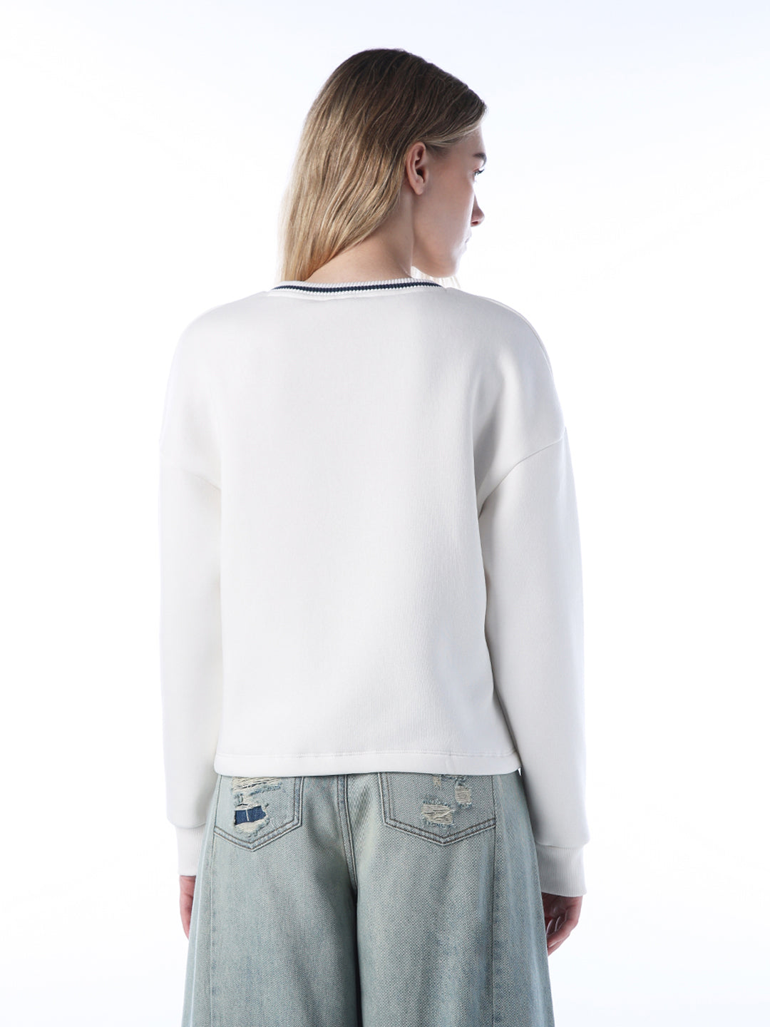 Printed V-neck Sweatshirt