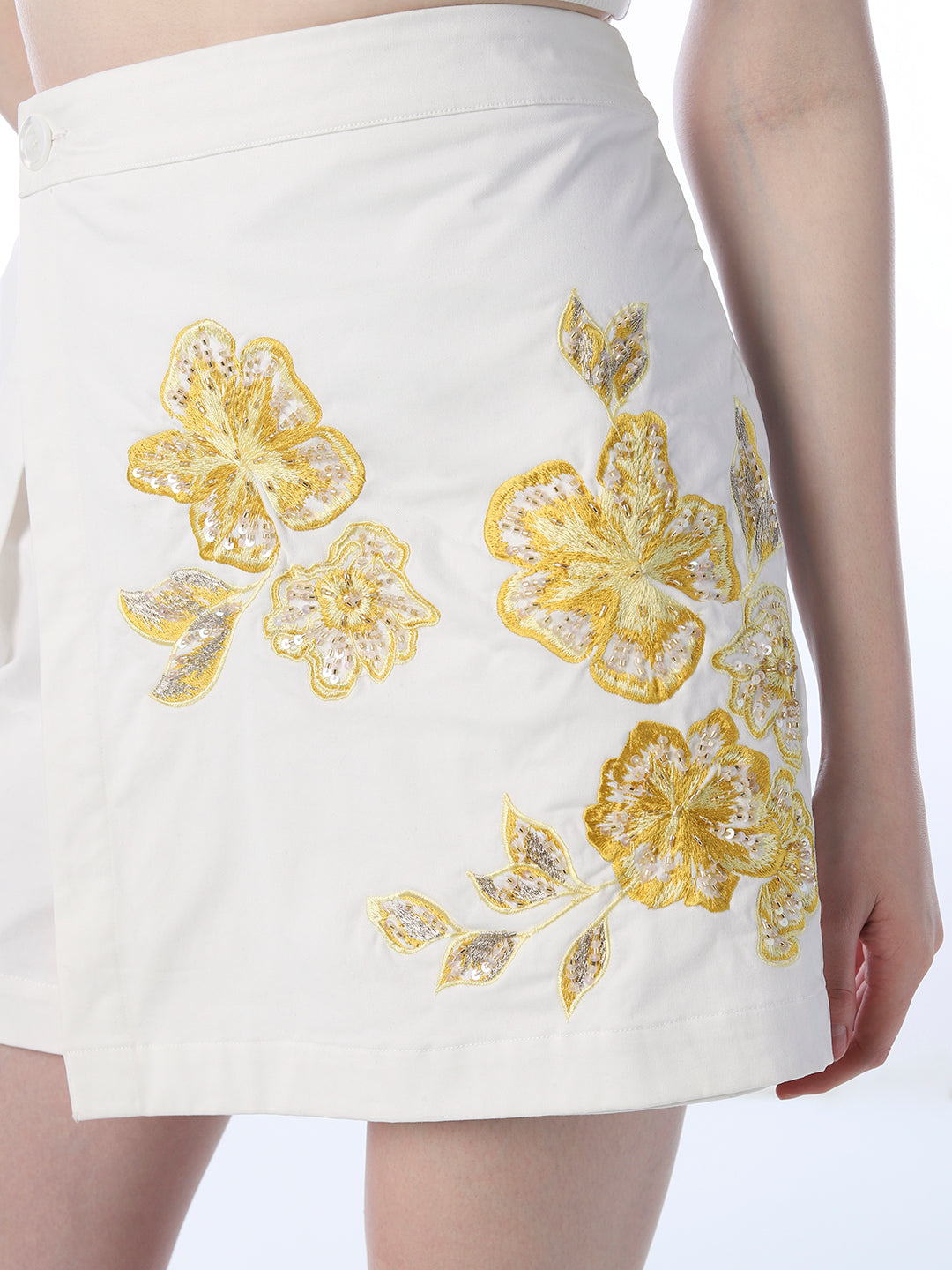 STUDIO Embroidered Mini Skort