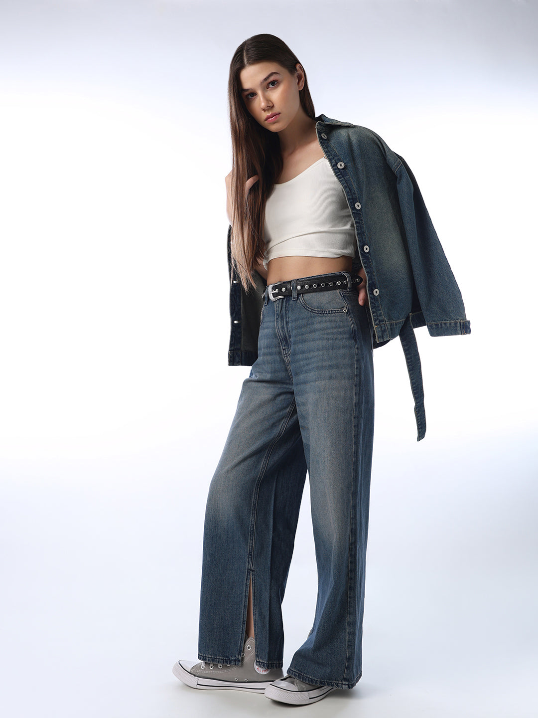 Slit Detail Wide Leg Jeans