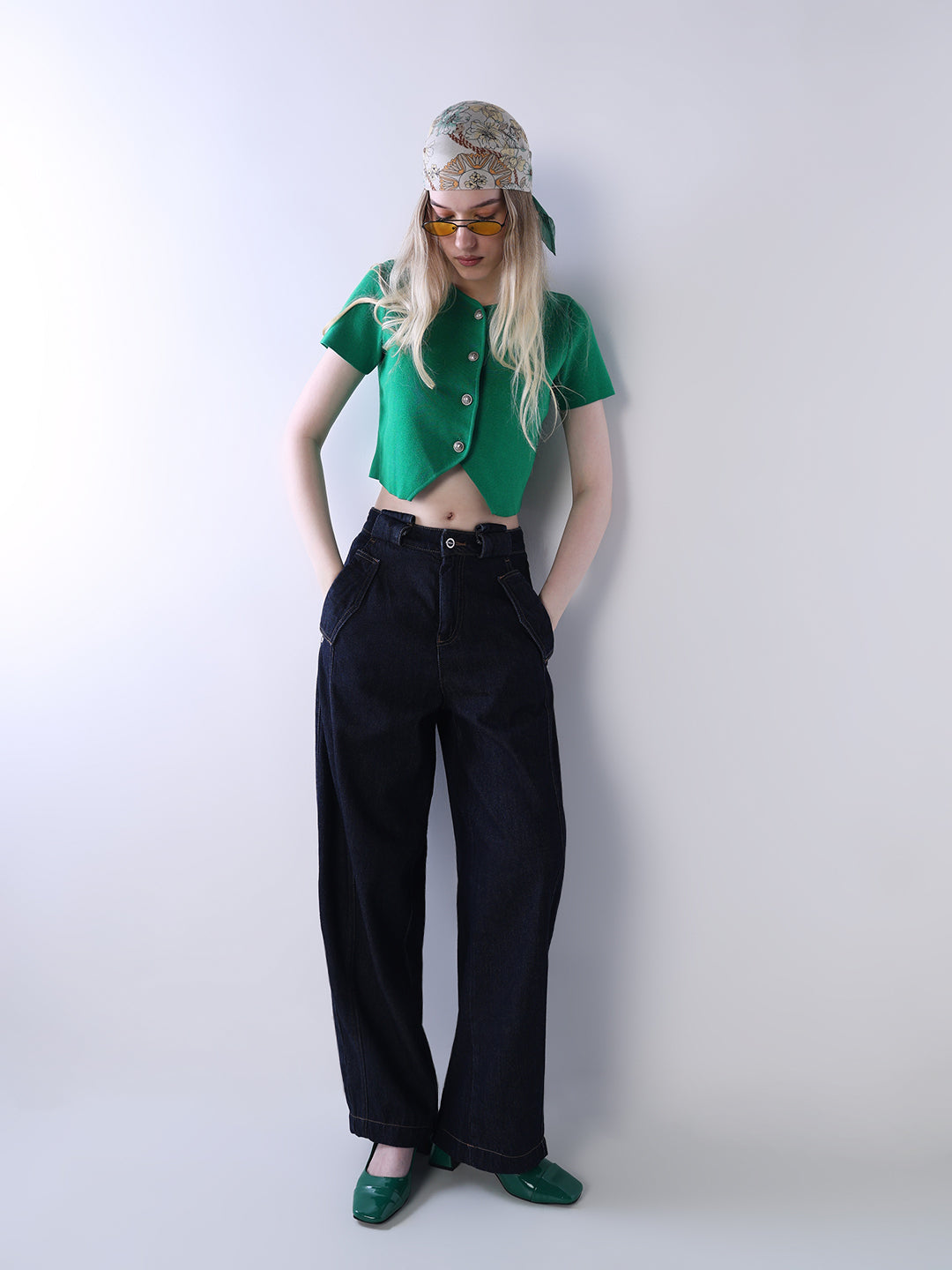 Cropped Fitted Knit Top