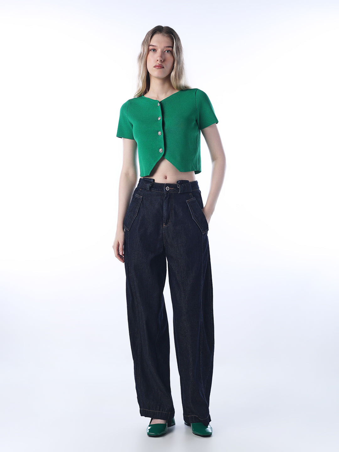 Cropped Fitted Knit Top