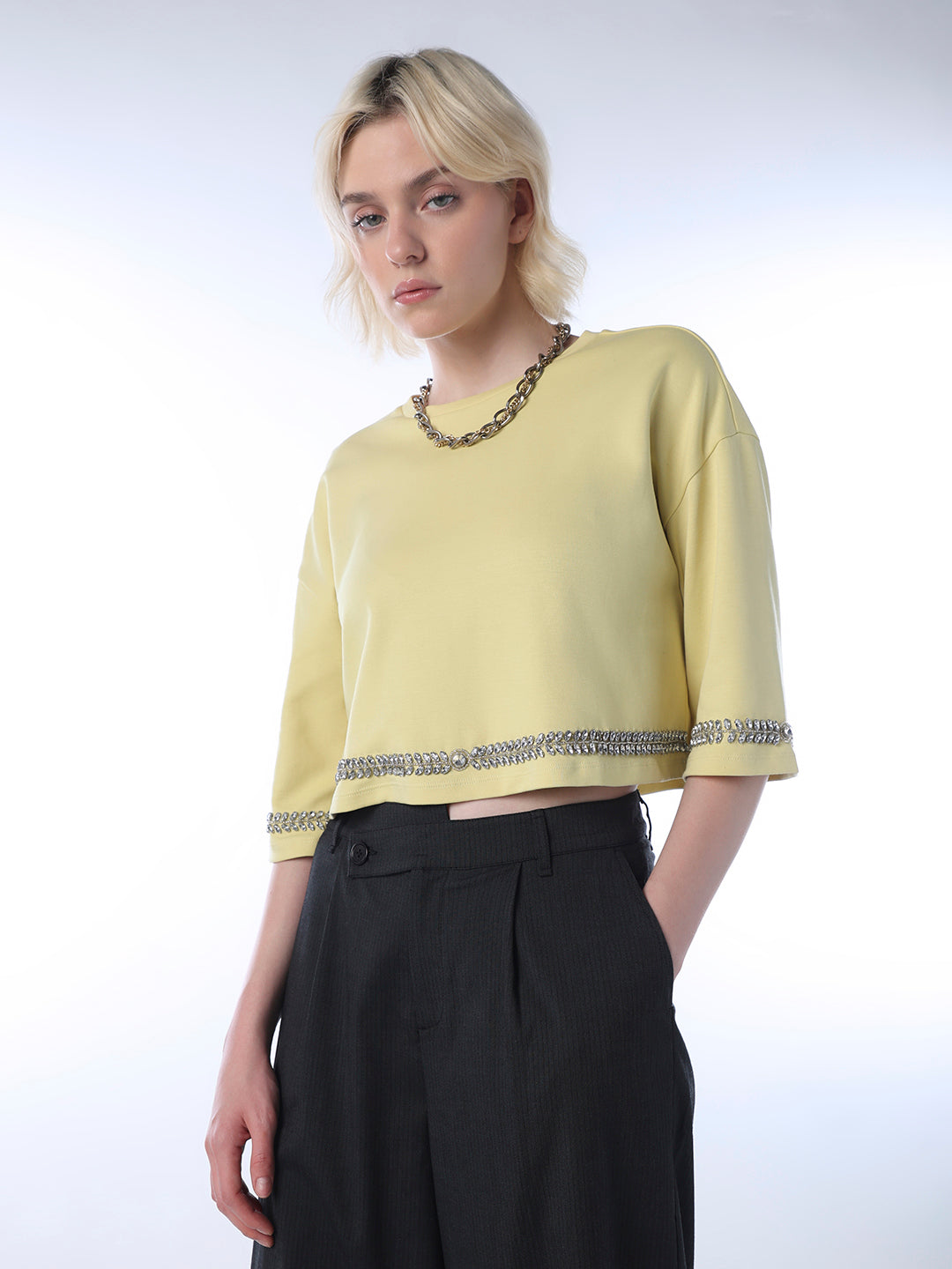 STUDIO Embellished Cropped T-shirt