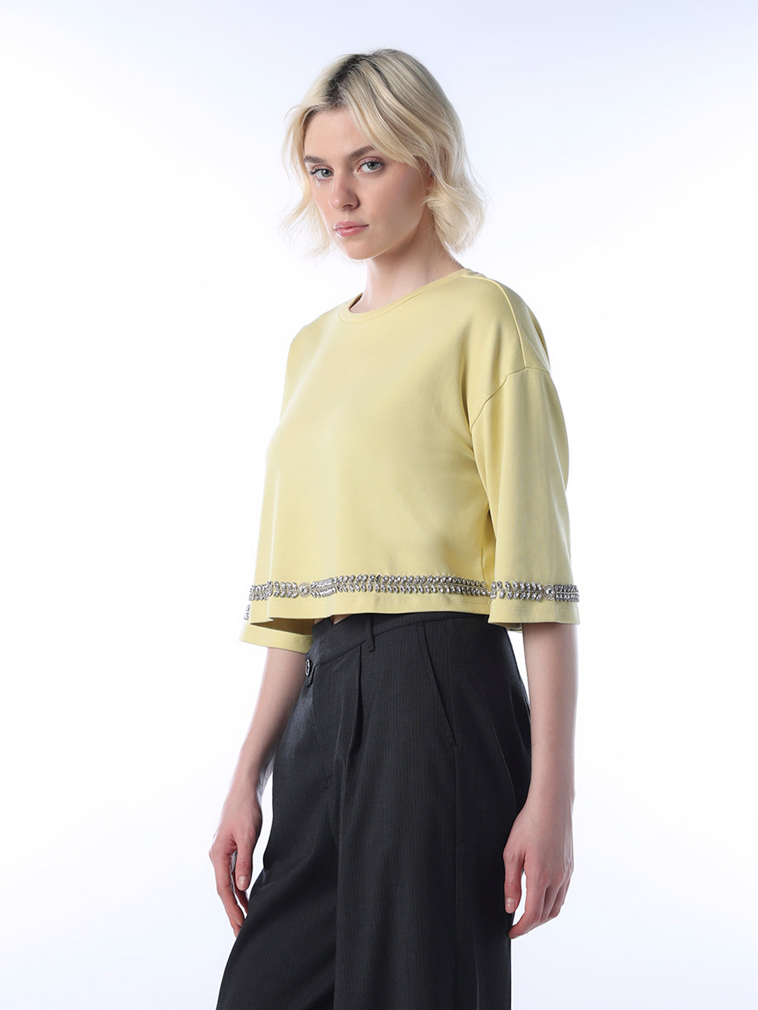 STUDIO Embellished Cropped T-shirt