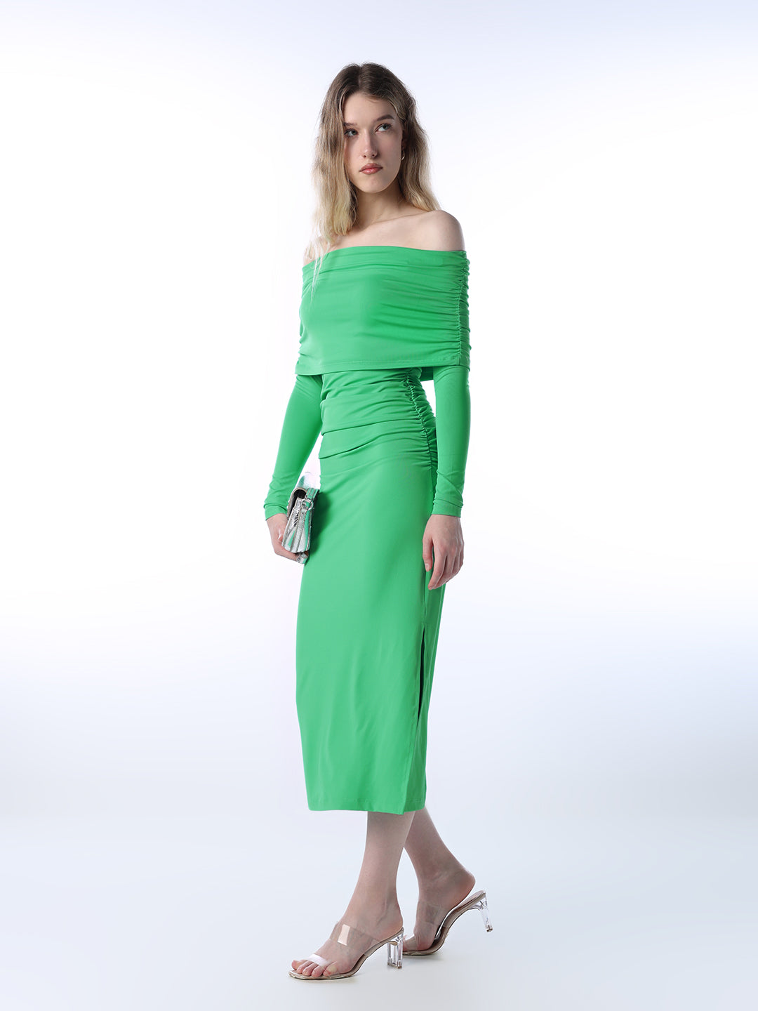 Off-Shoulder Bodycon Dress Off-Shoulder Bodycon Dress