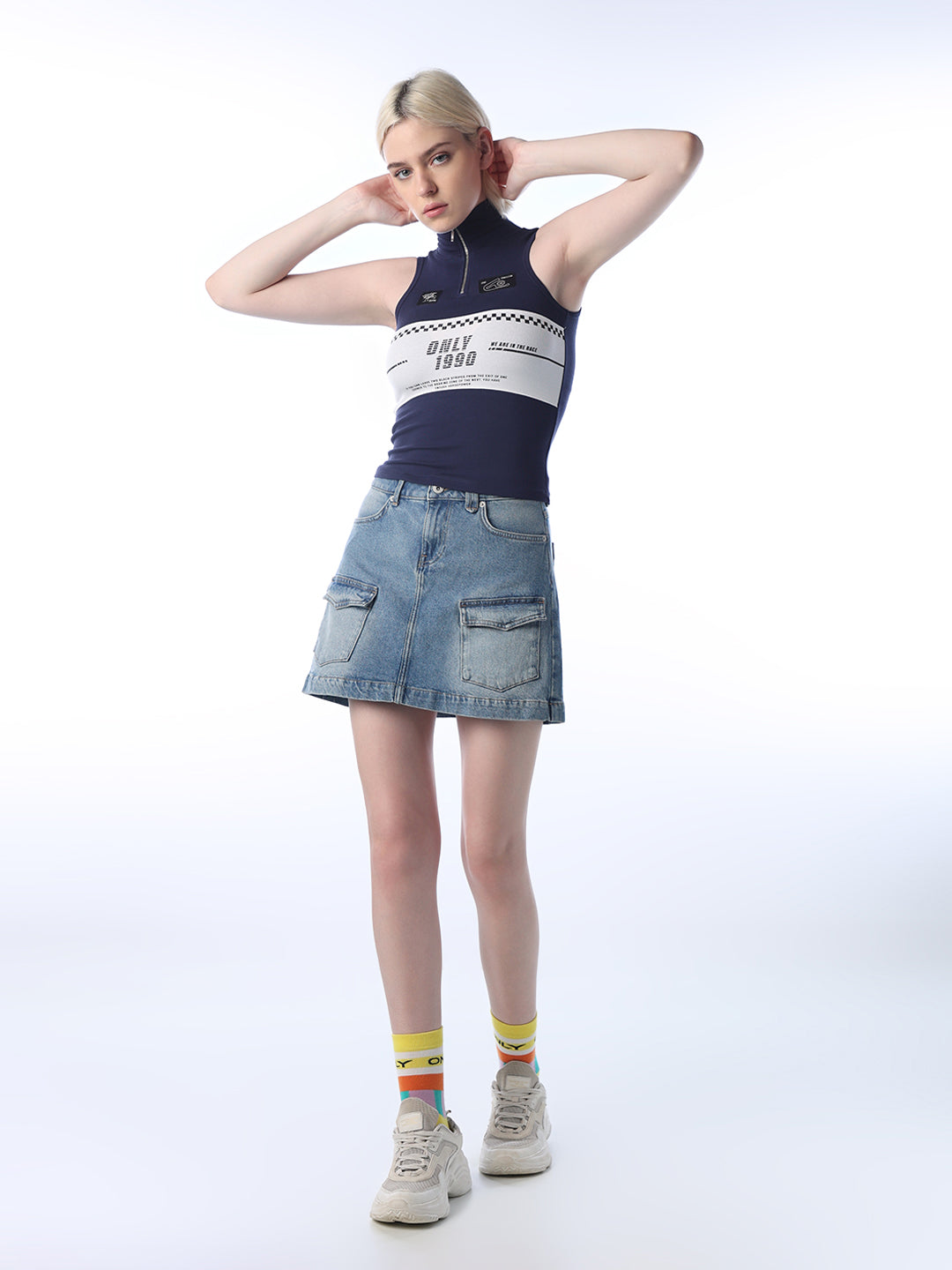 Zip-Up Cropped Tank Top