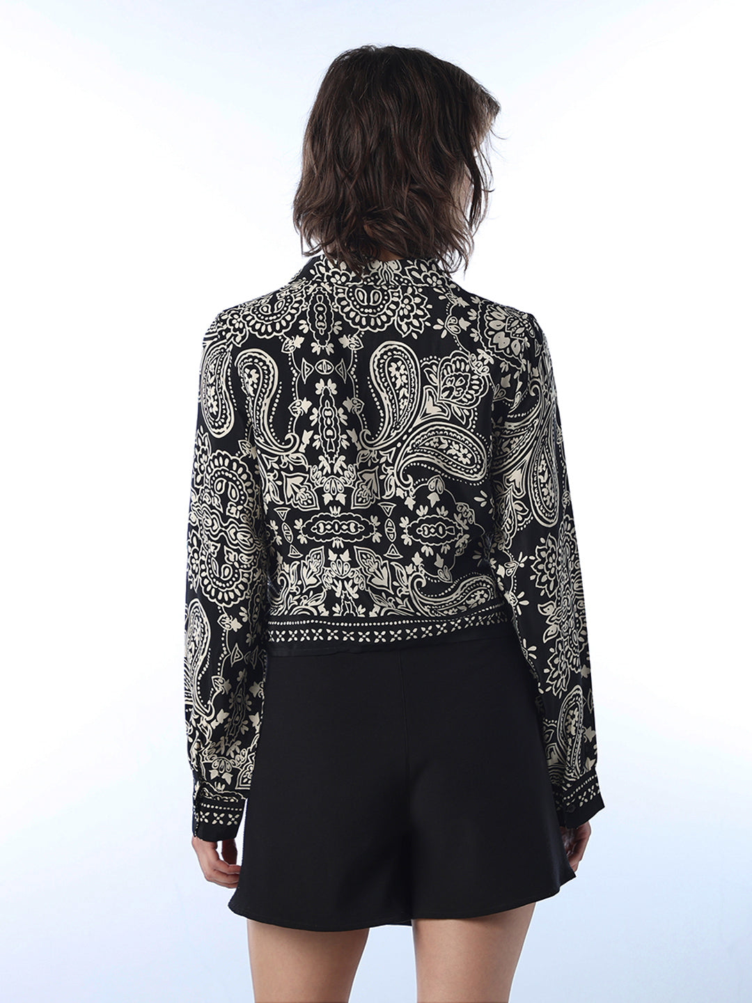 Printed Tie-Knot Top