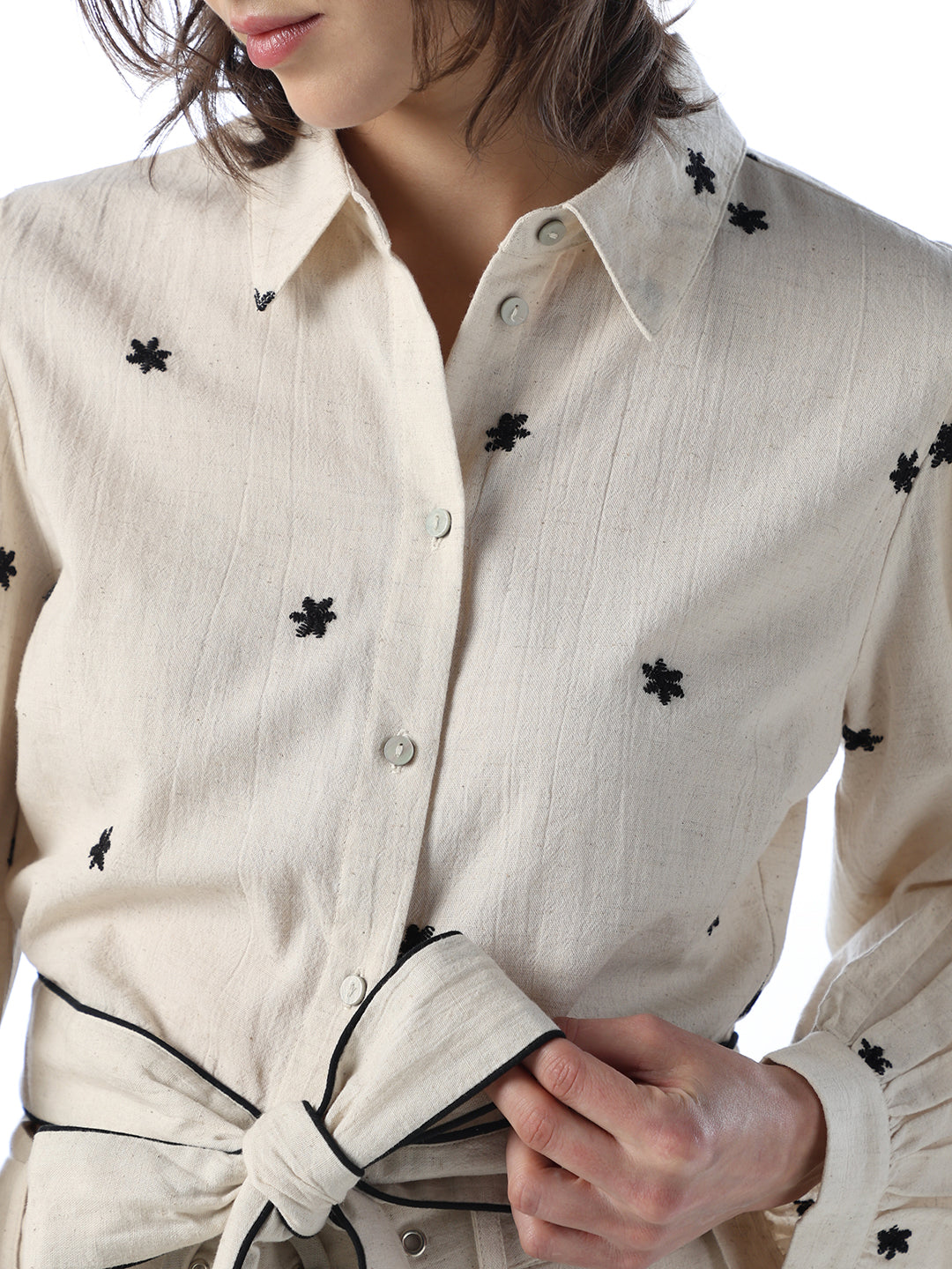 Cropped Embroidered Shirt