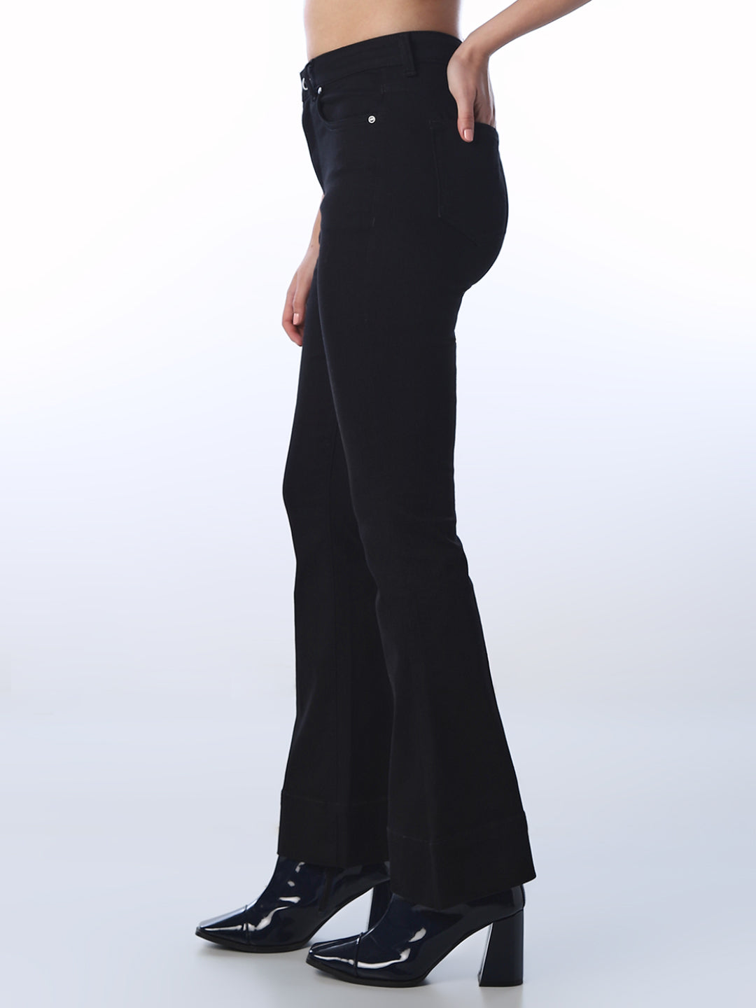 Black High Rise Flared Jeans