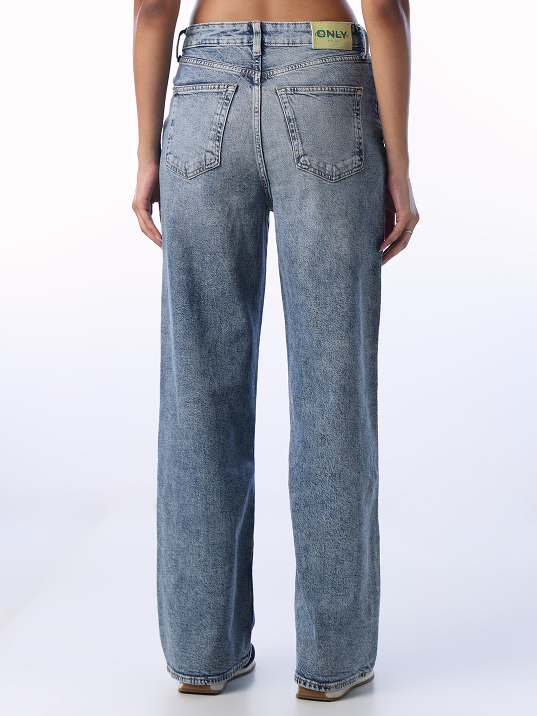 Light Wash Straight Fit Jeans