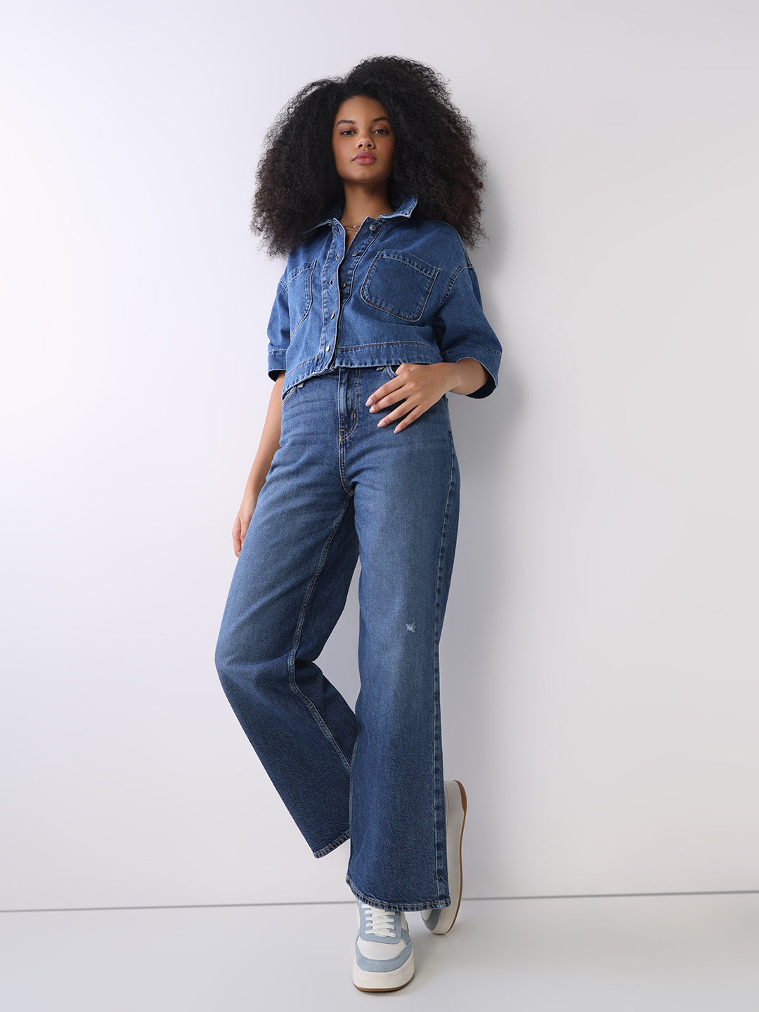 High Rise Straight Fit Jeans